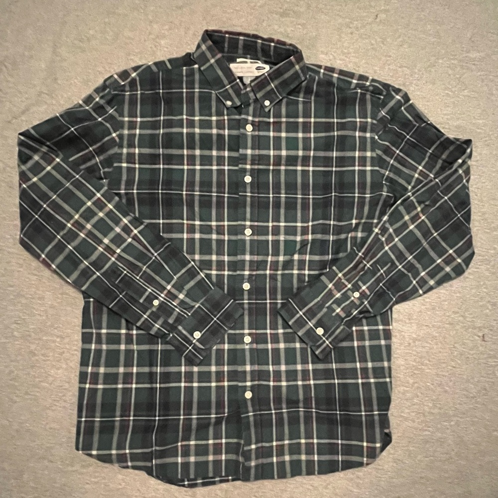Old Navy Men's Cotton Plaid Shirt - Green and White. Size Large